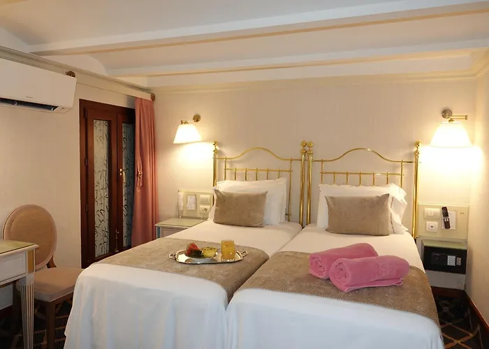 Continental Palacete Hotel